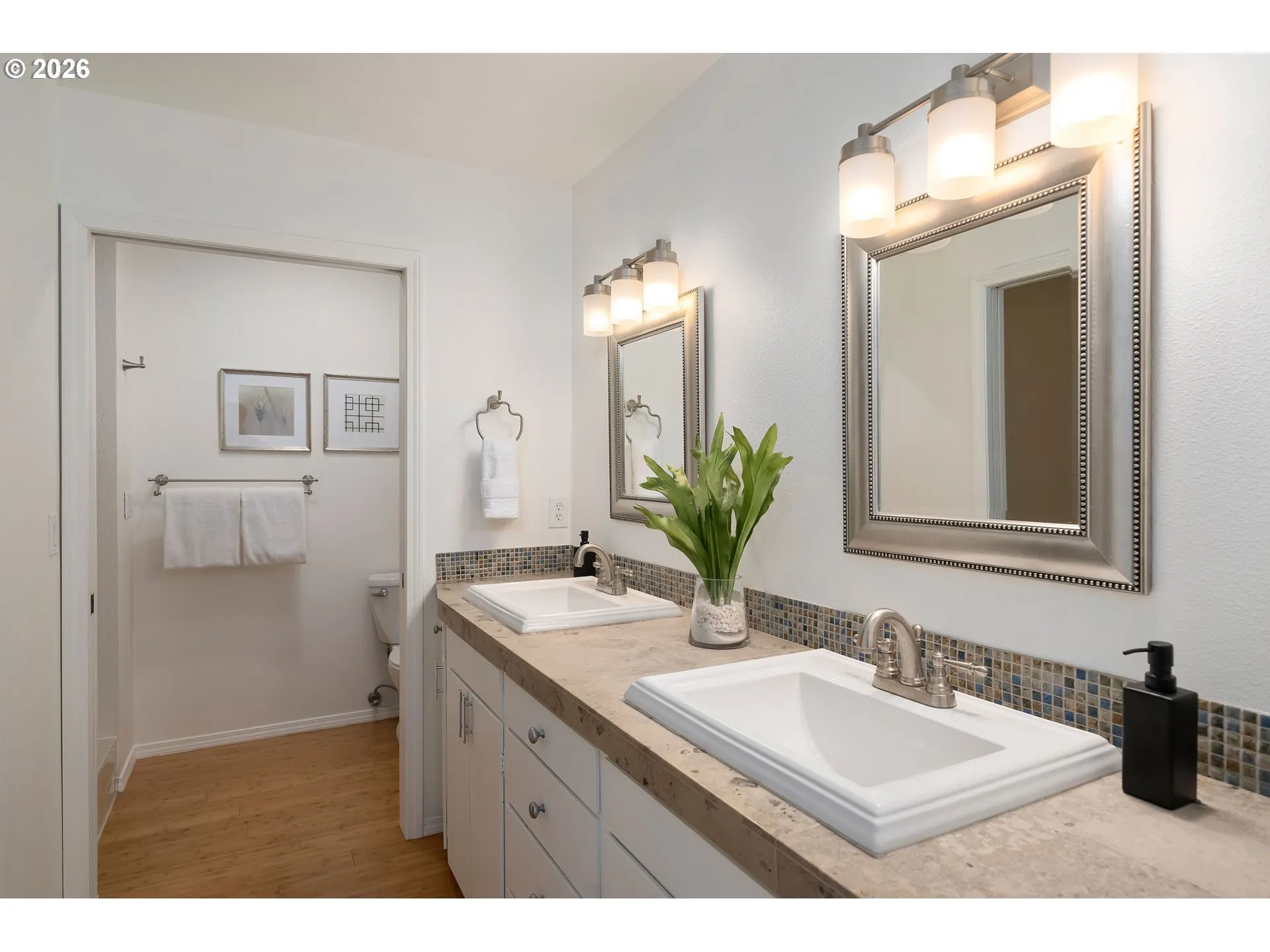Bathroom, Attached