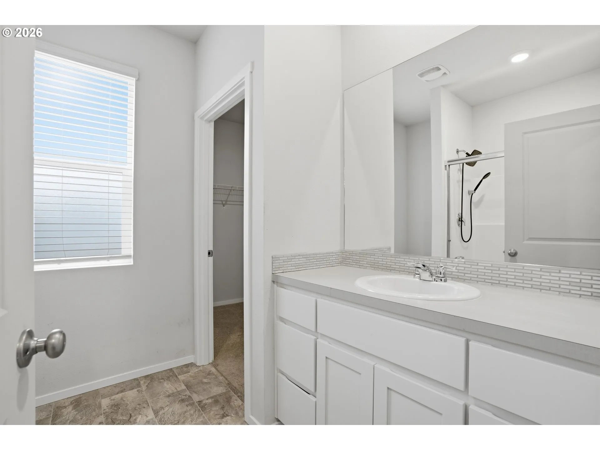 Bathroom, Attached
