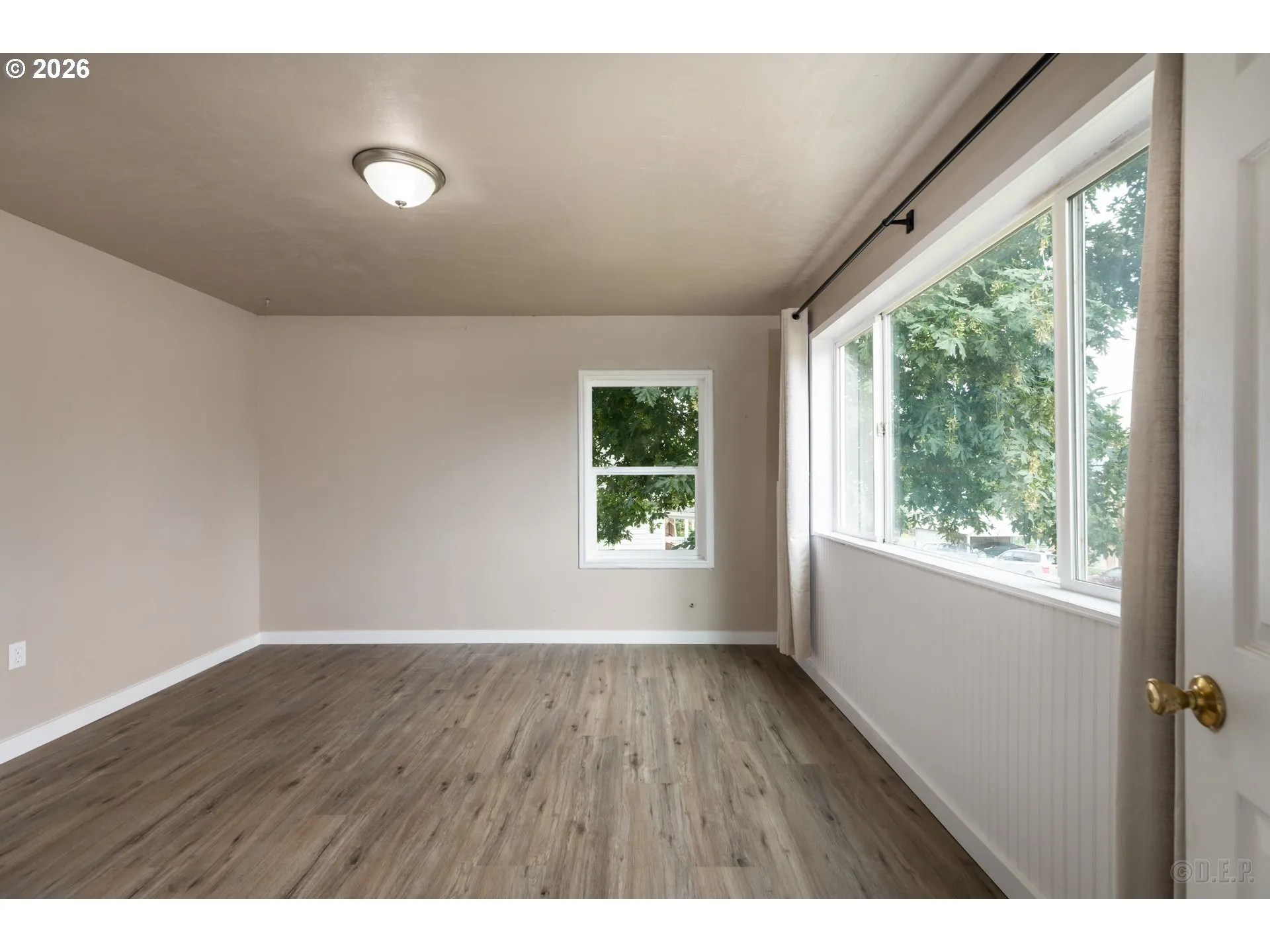 Bedroom, Primary
