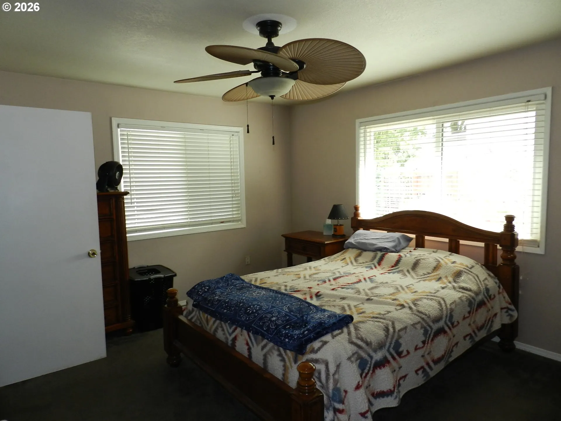 Bedroom, Primary