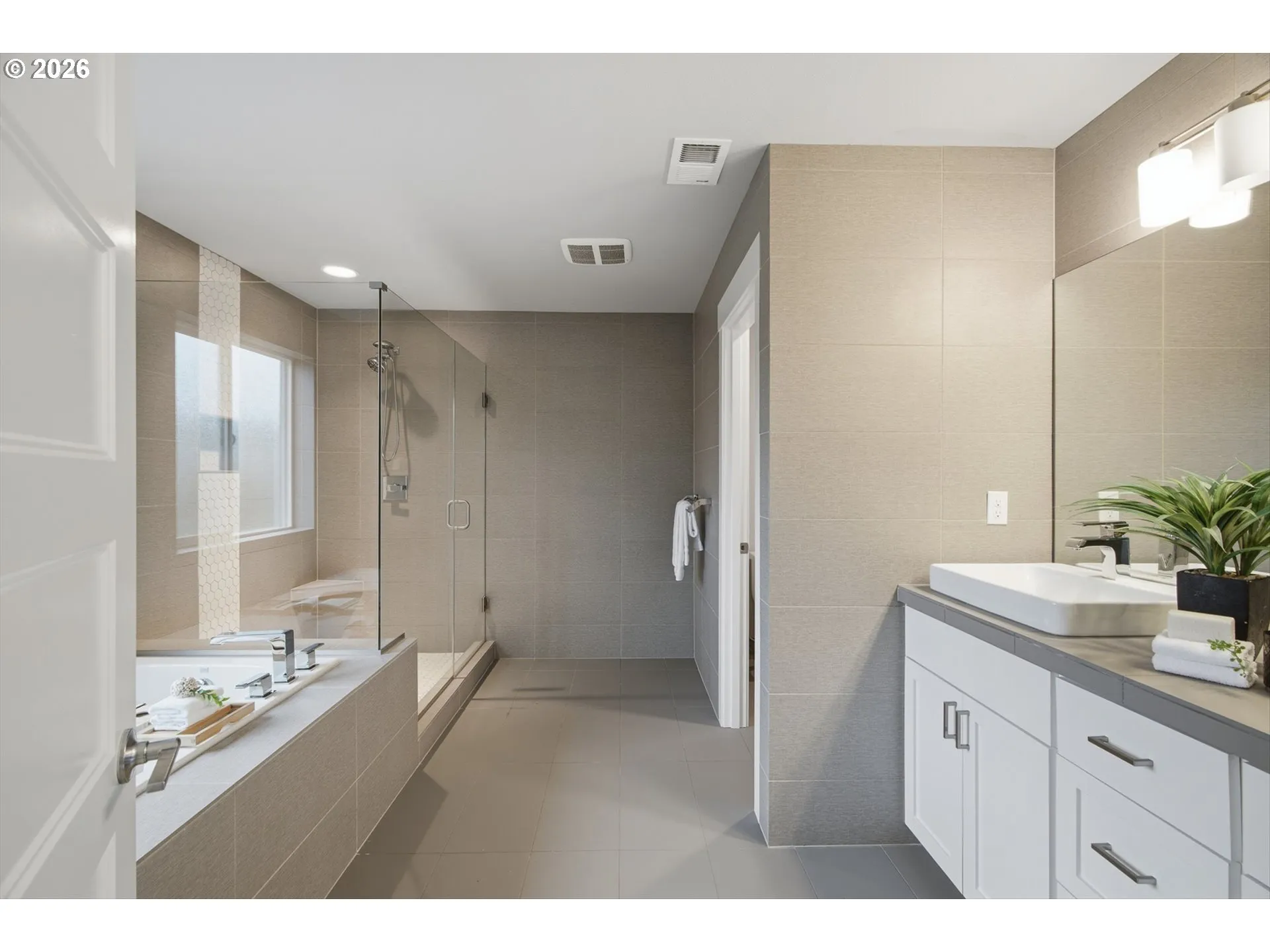Primary Bedroom-Attached Bathroom