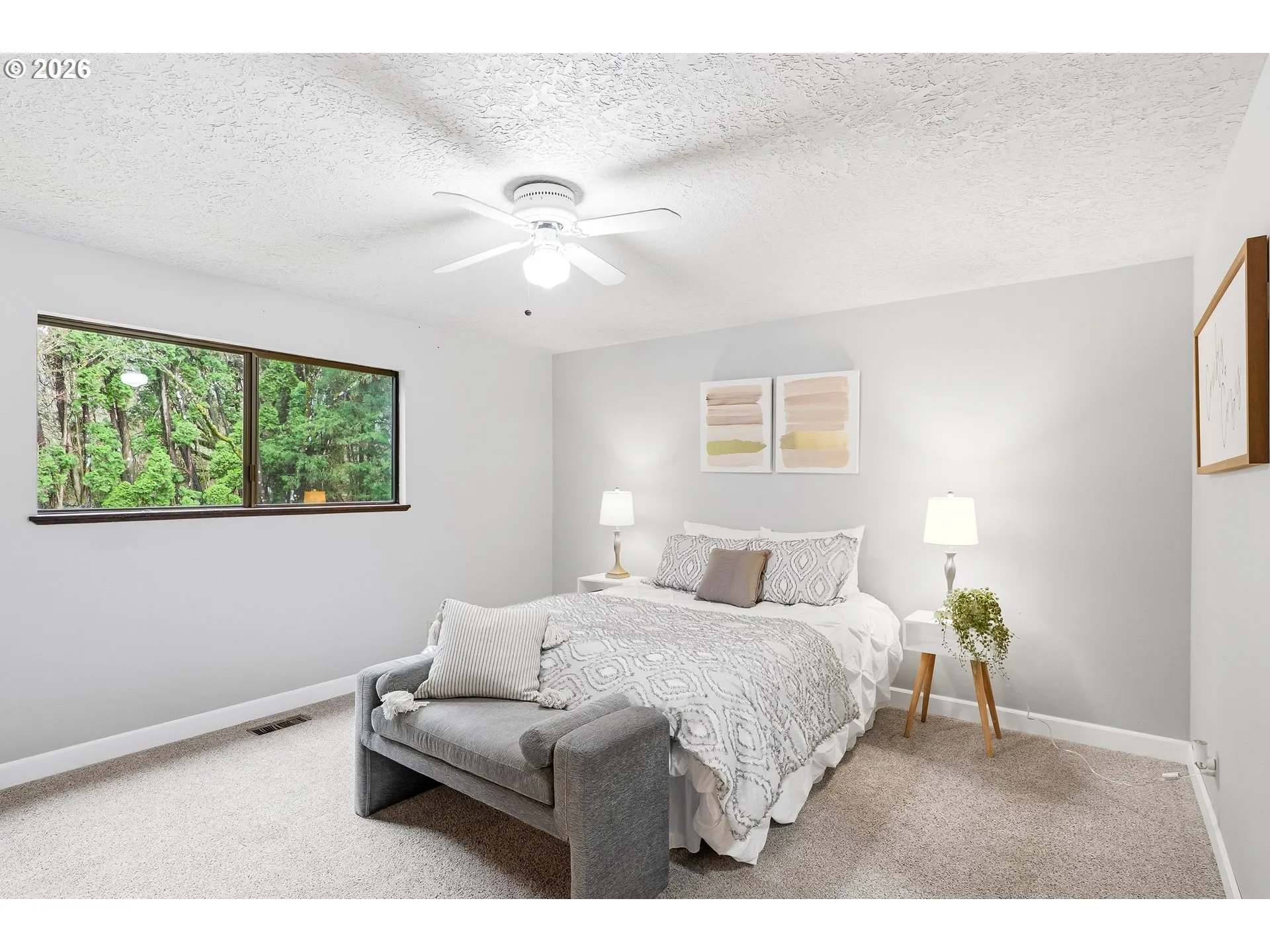 Bedroom, Primary