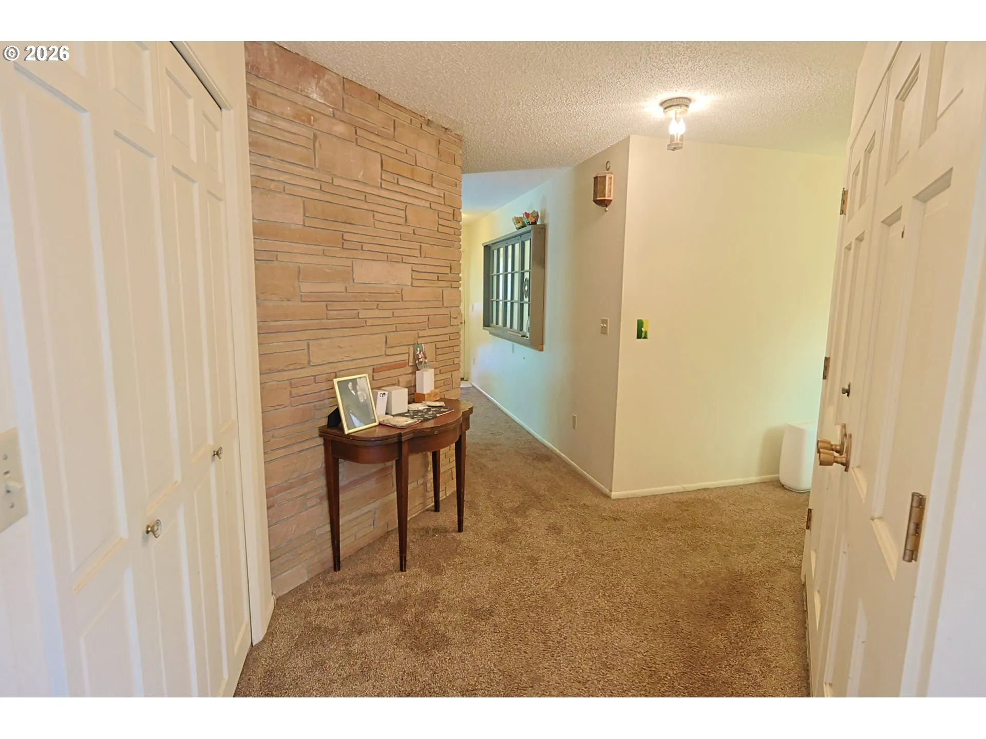 Entrance/Foyer
