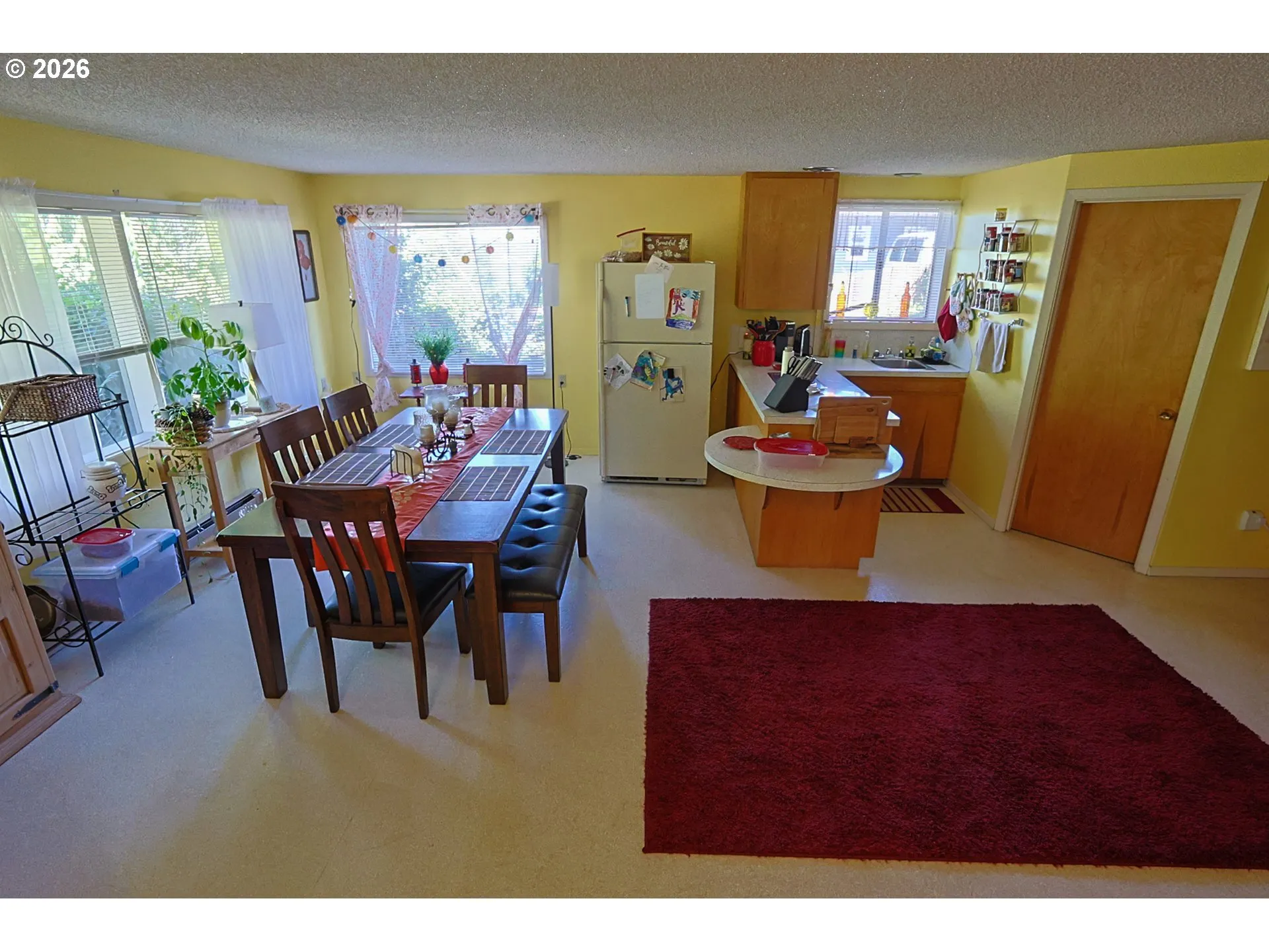 Kitchen/Dining Room