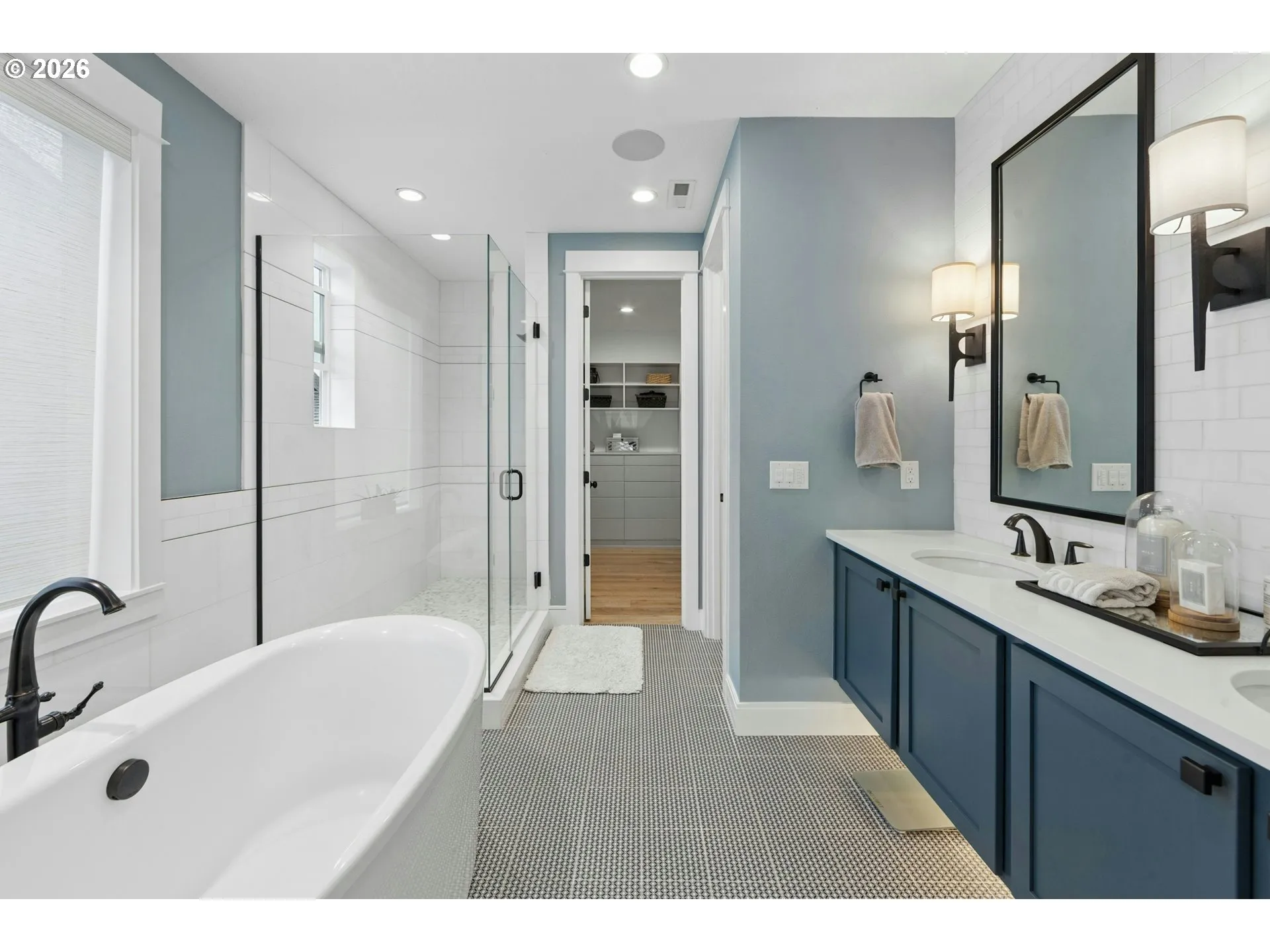 Bathroom, Attached