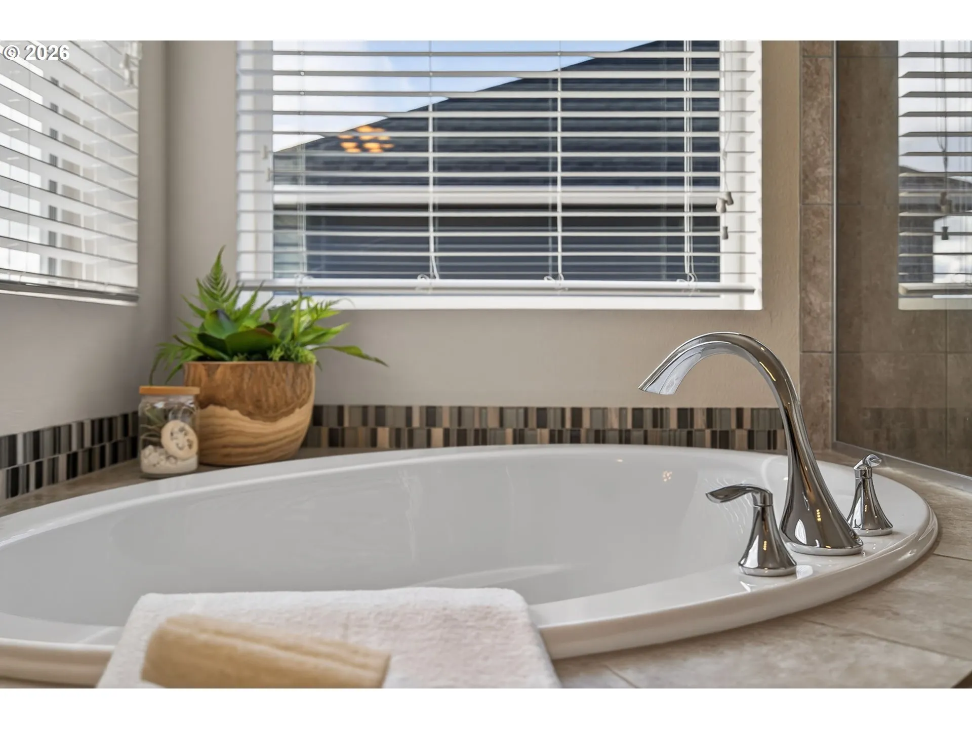 Owner's Suite Bathroom-Garden Tub