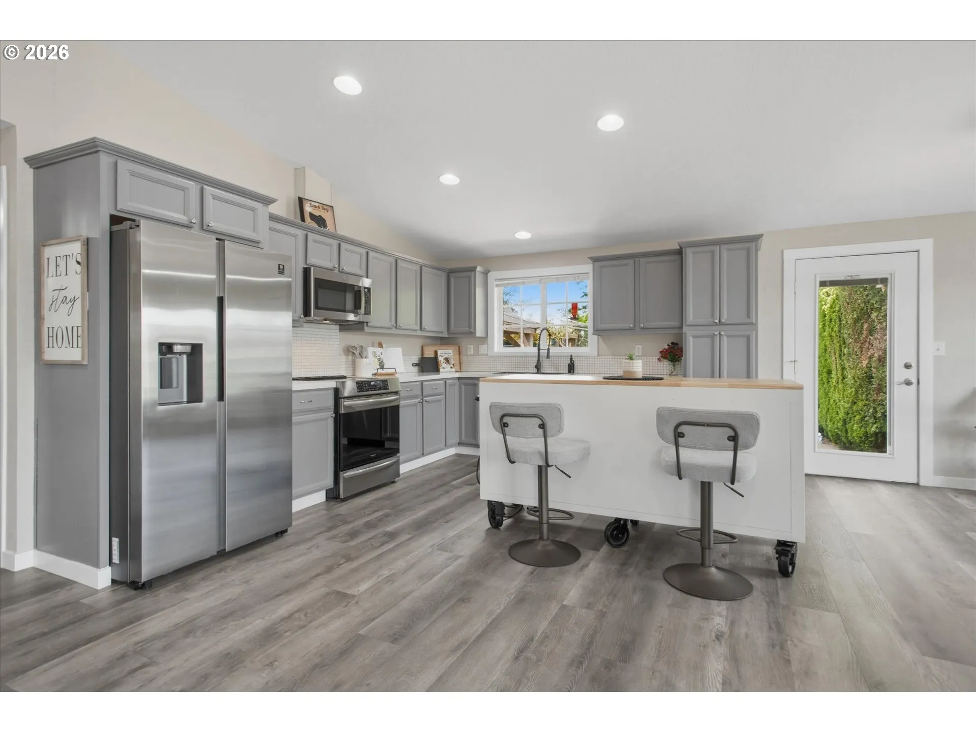 Kitchen-Island