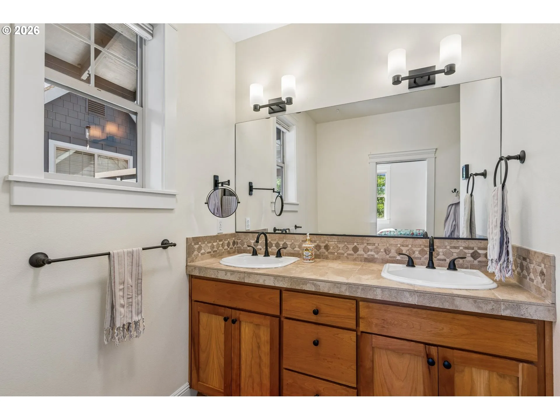 Bathroom, Attached-Double Sinks