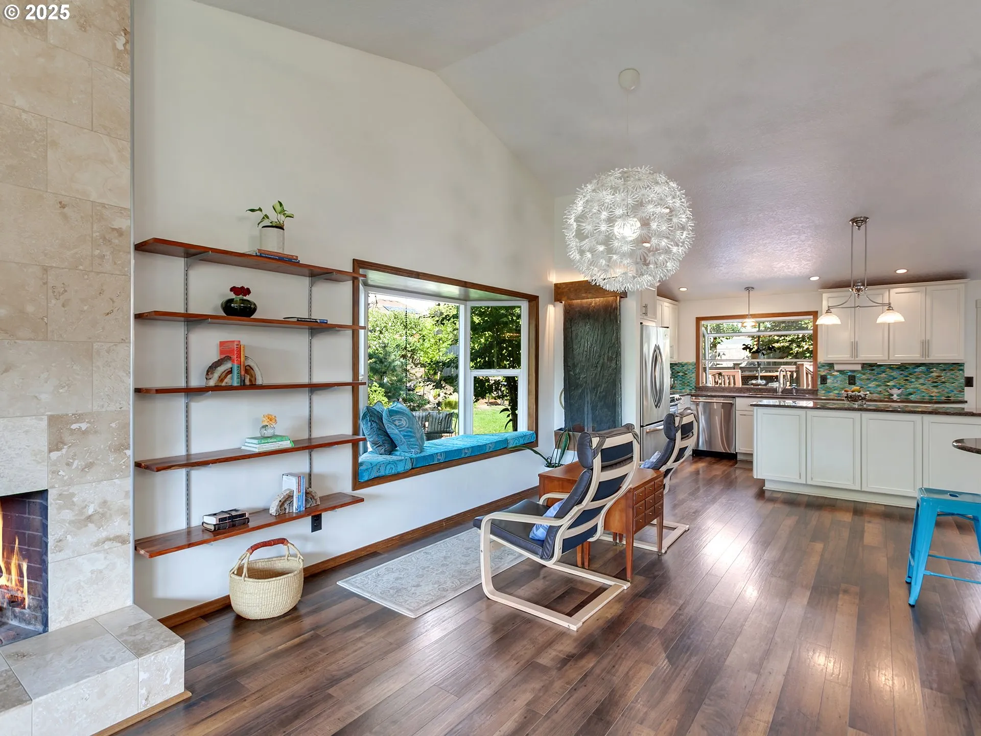 Dining Room-Vaulted Ceilings