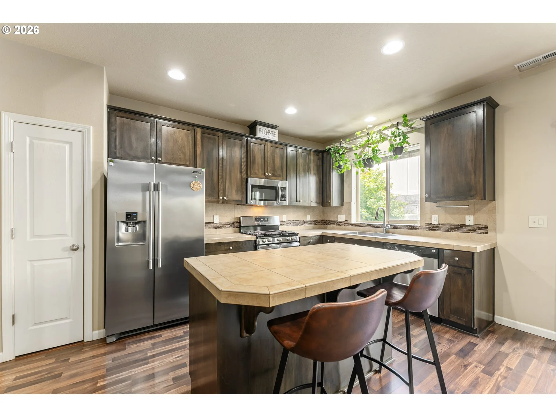 Kitchen-Island