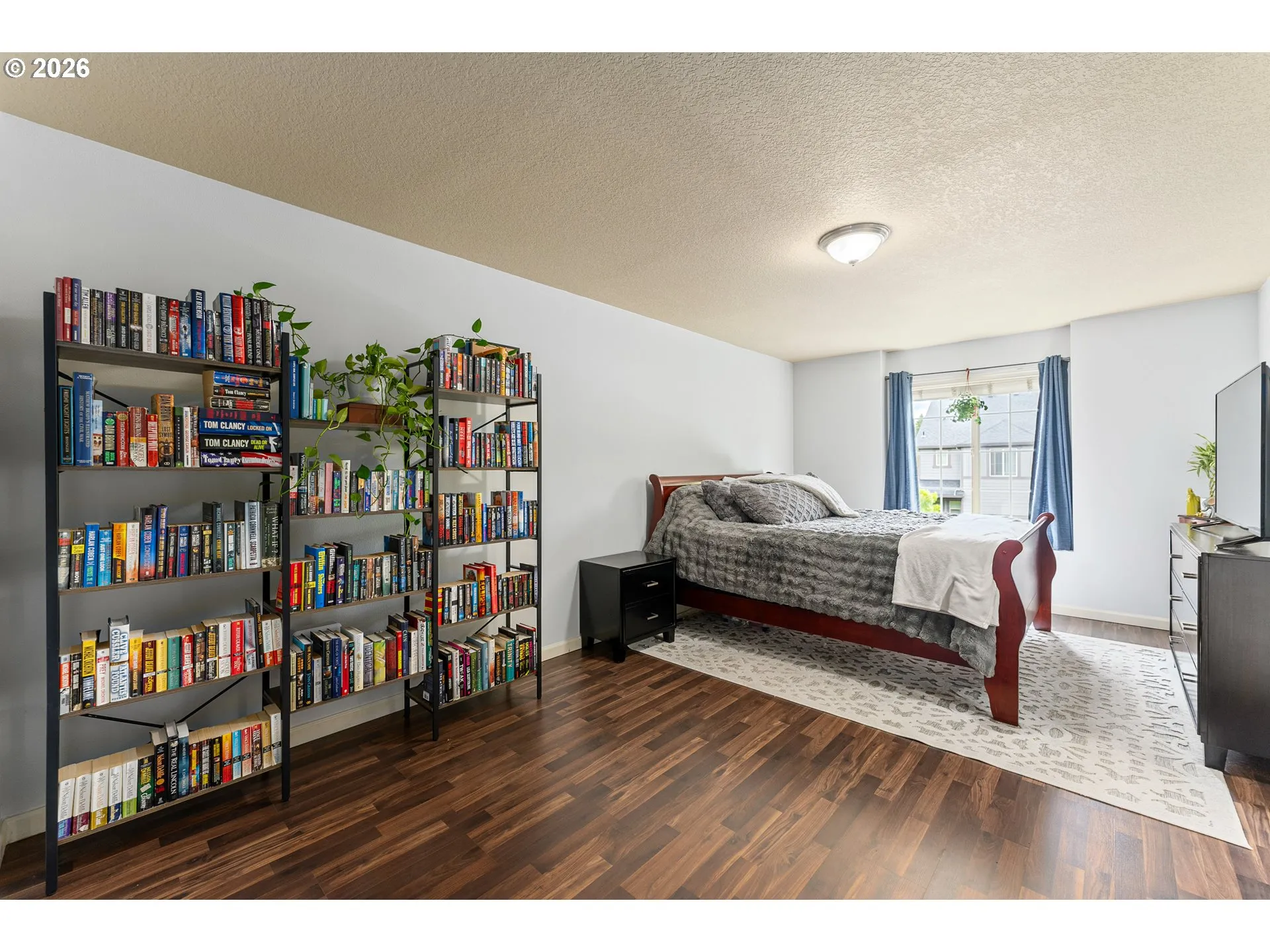 Bedroom, Primary-Upper