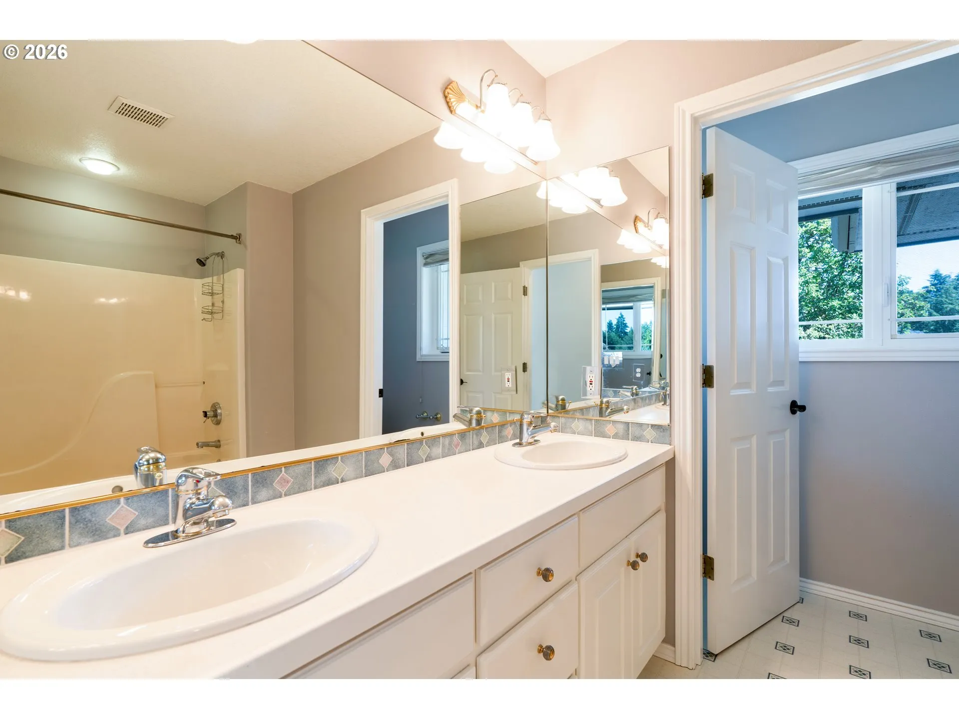 Bathroom-Hall