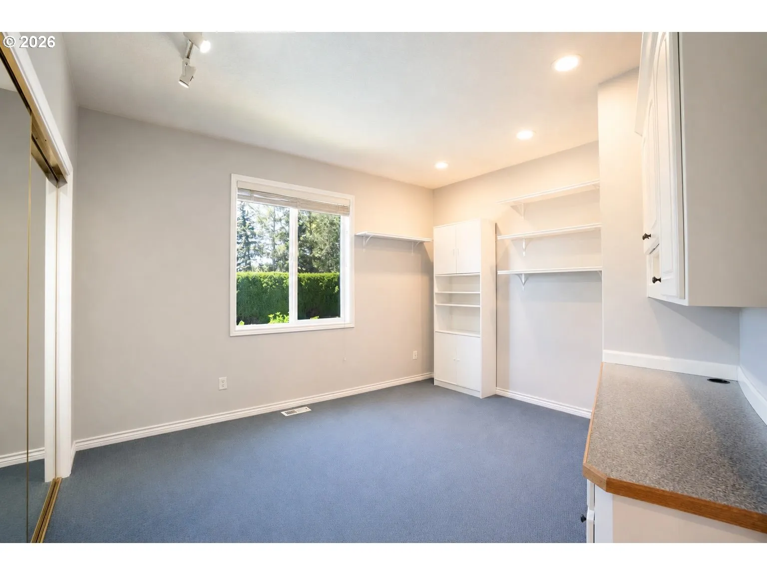 Den/Office-Main