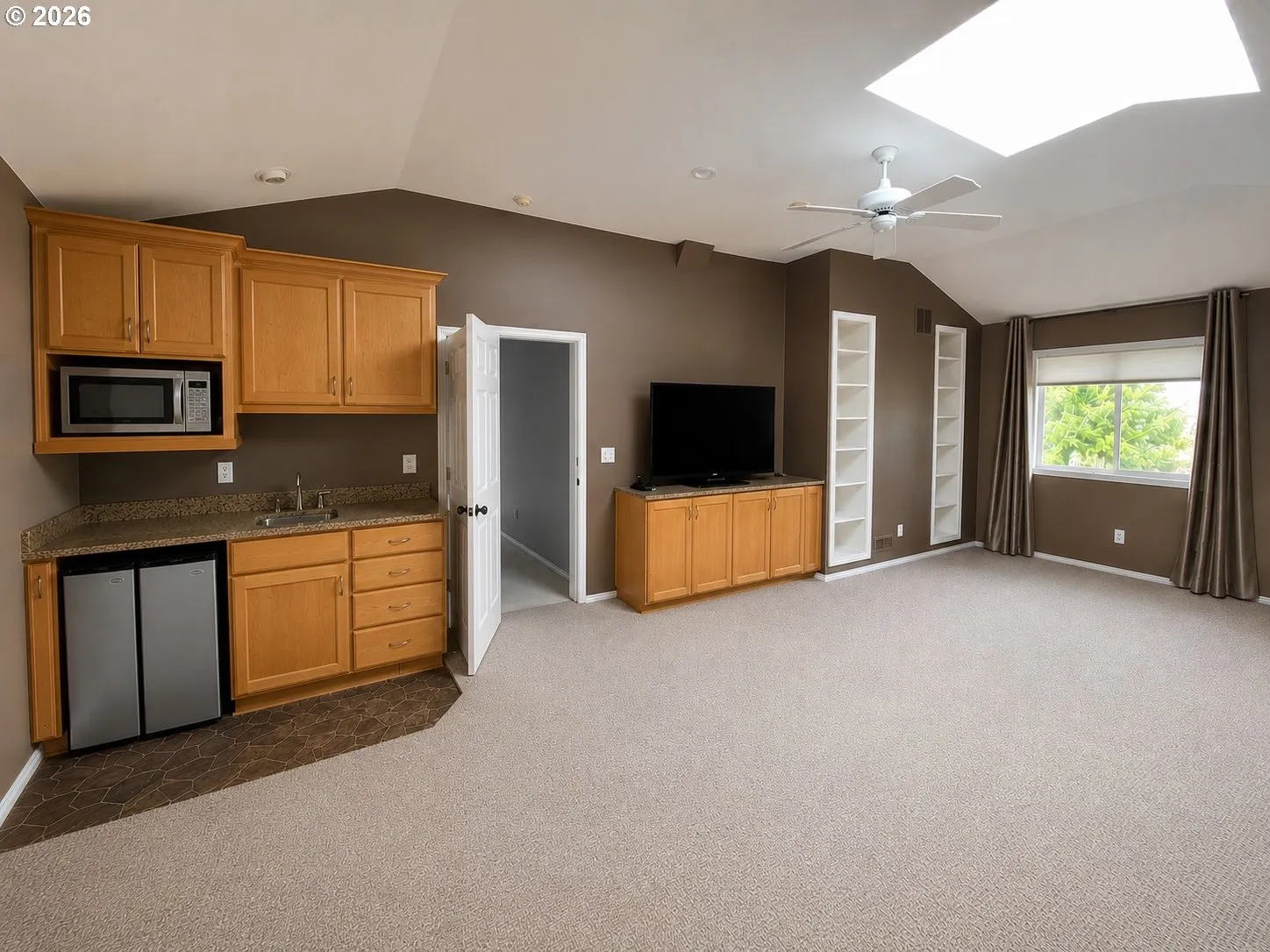 Bonus Room-Upper