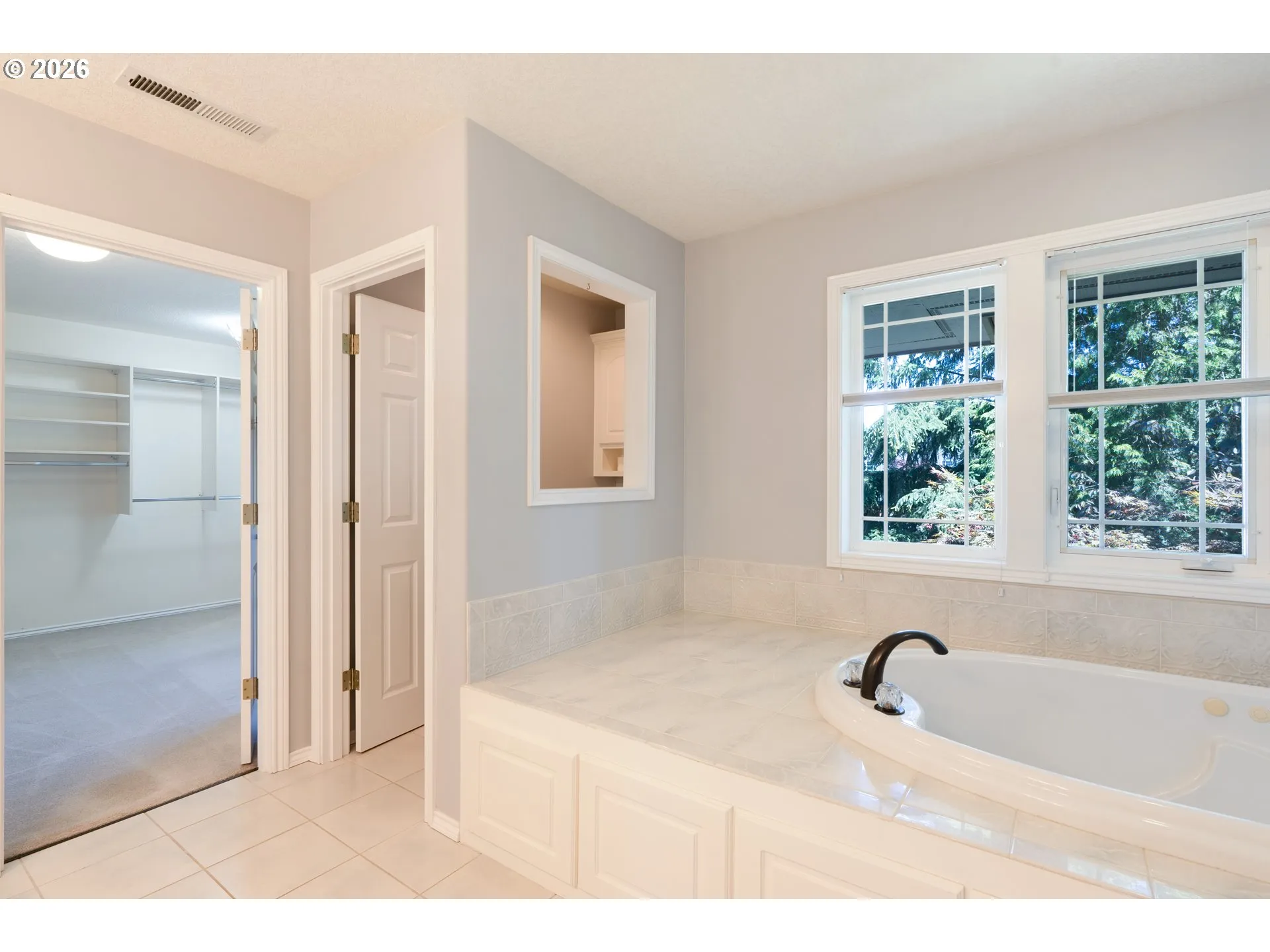 Owner's Suite Bathroom