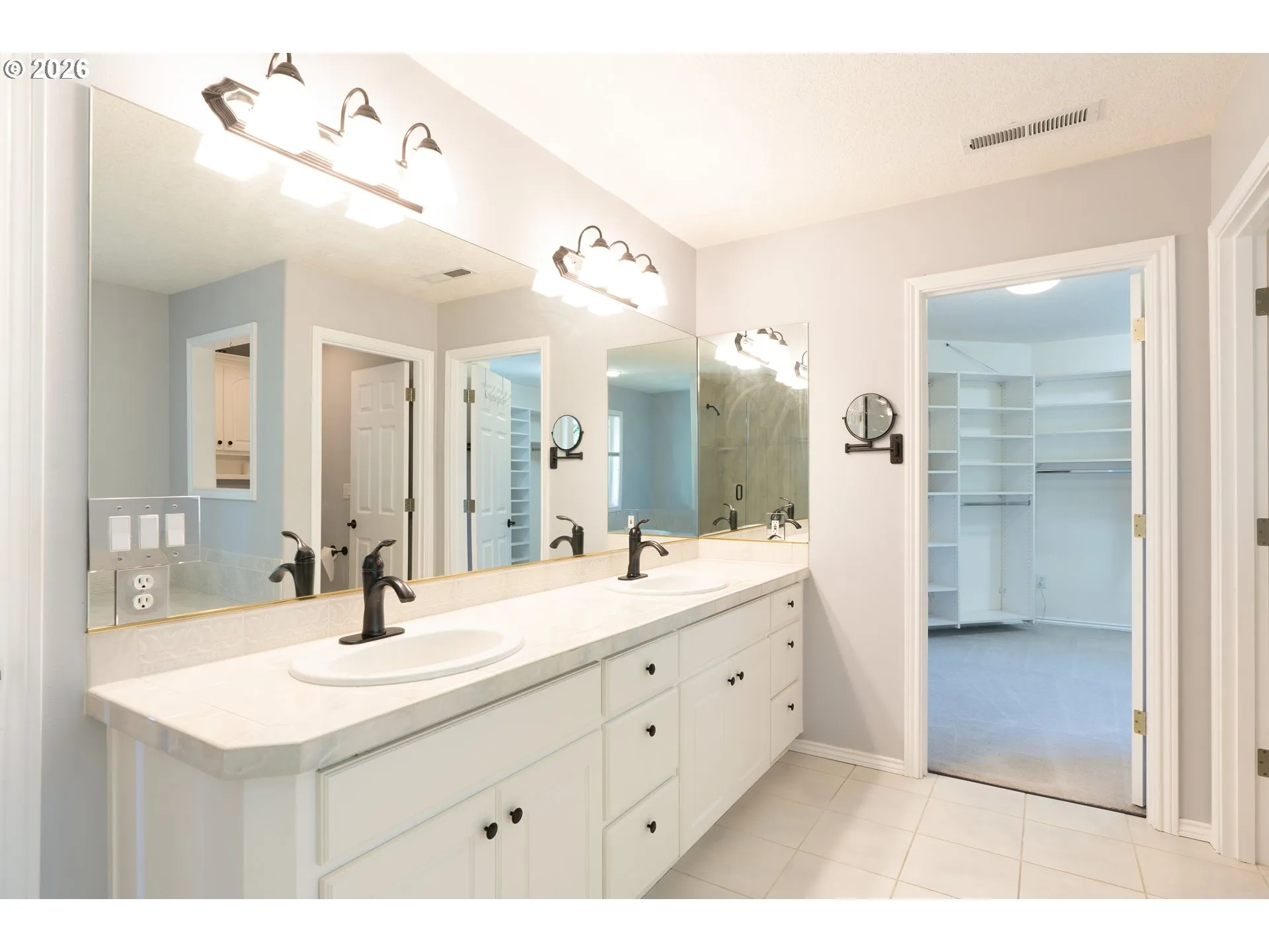 Owner's Suite Bathroom
