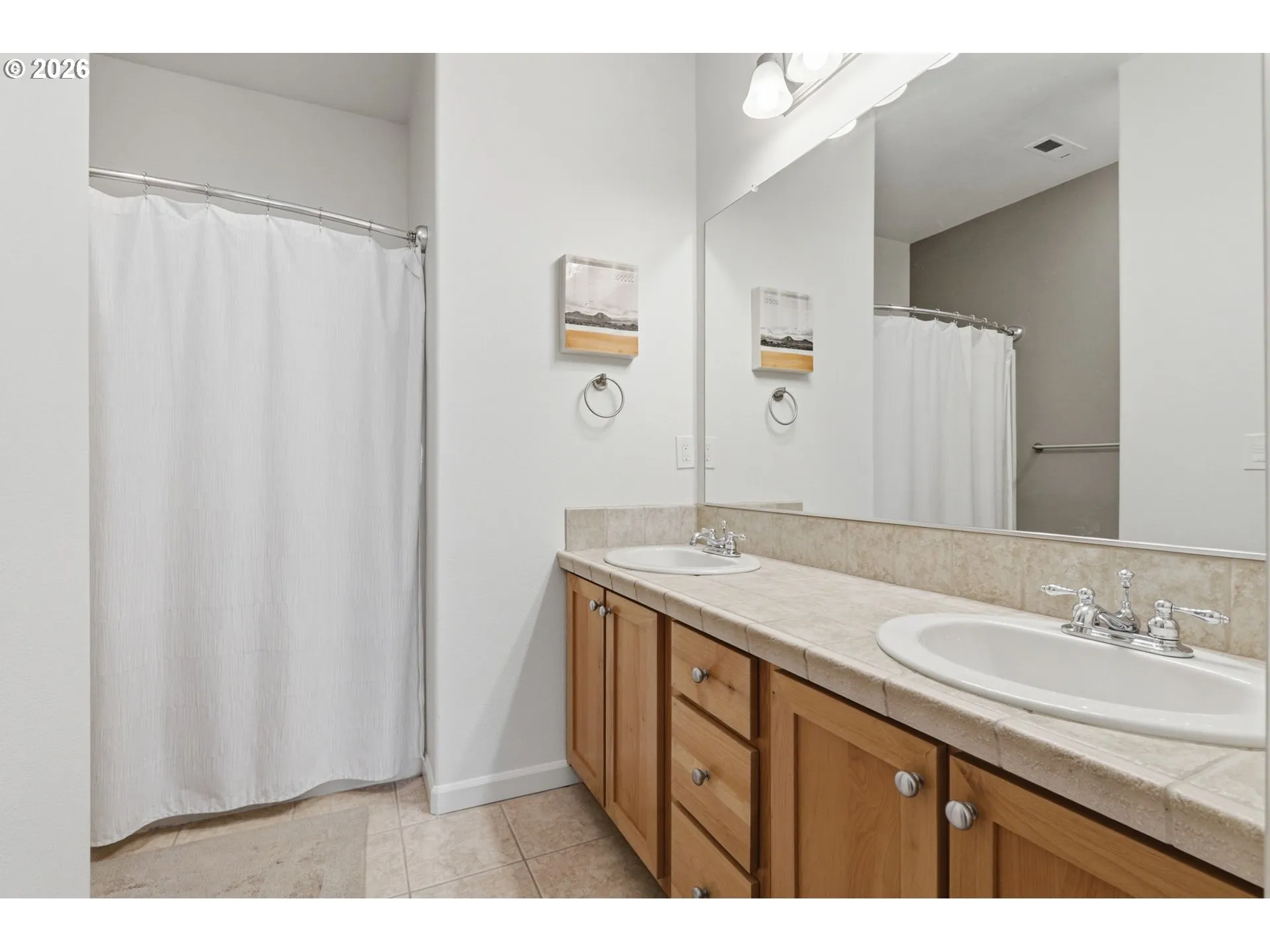 Bathroom, Attached-Double Sinks