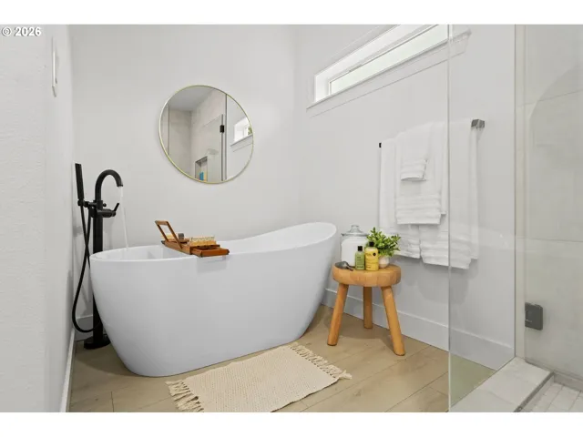 Owner's Suite Bathroom