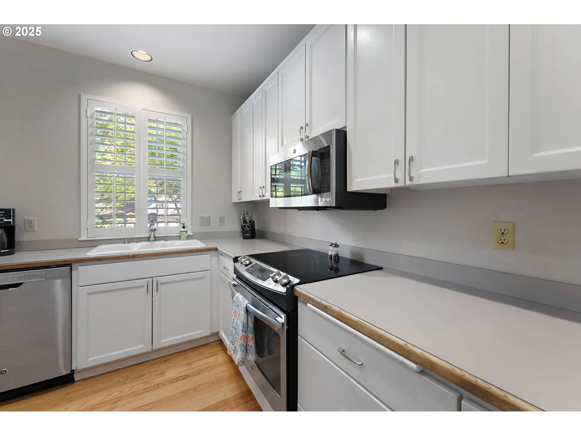 Kitchen-Oven