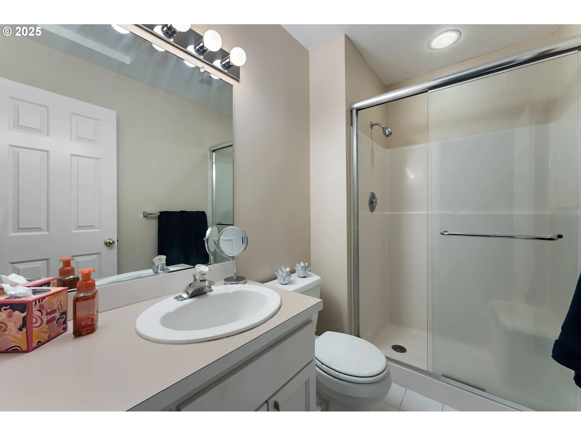 Owner's Suite Bathroom-Full Bathroom