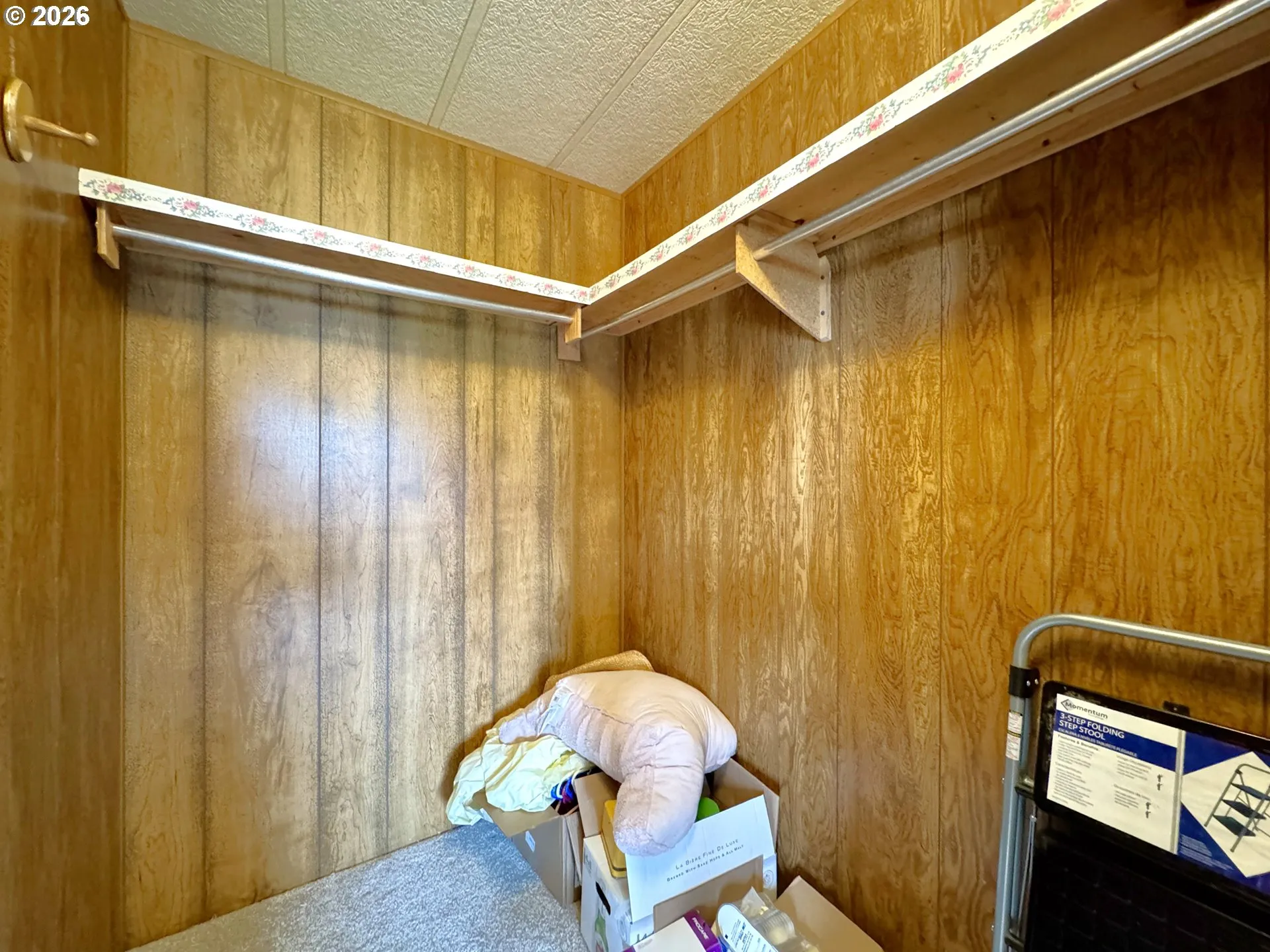 Primary Bedroom-Walk-In Closet