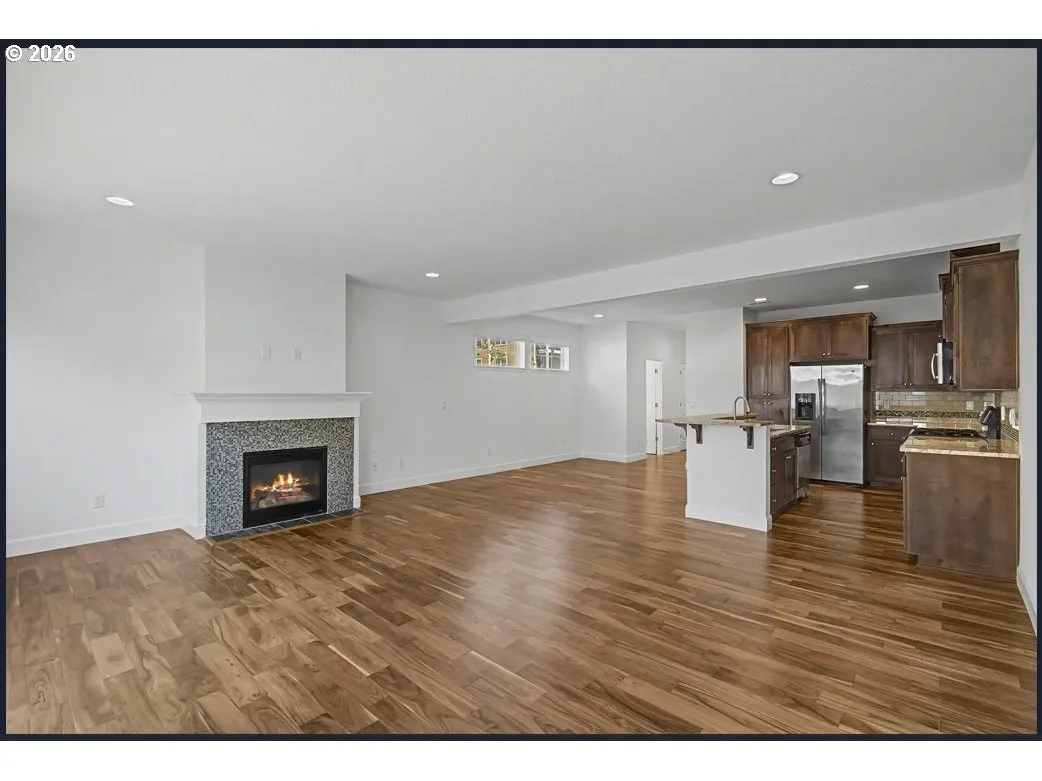 Living Room-Wide Angle/Fisheye