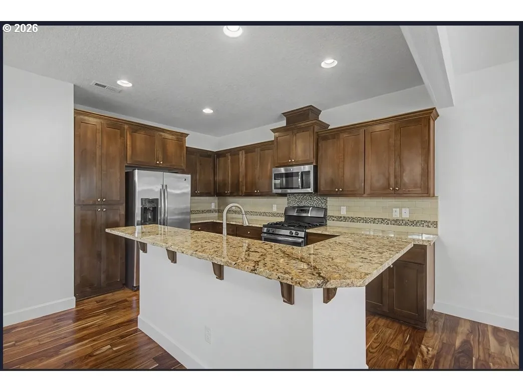 Kitchen-Island