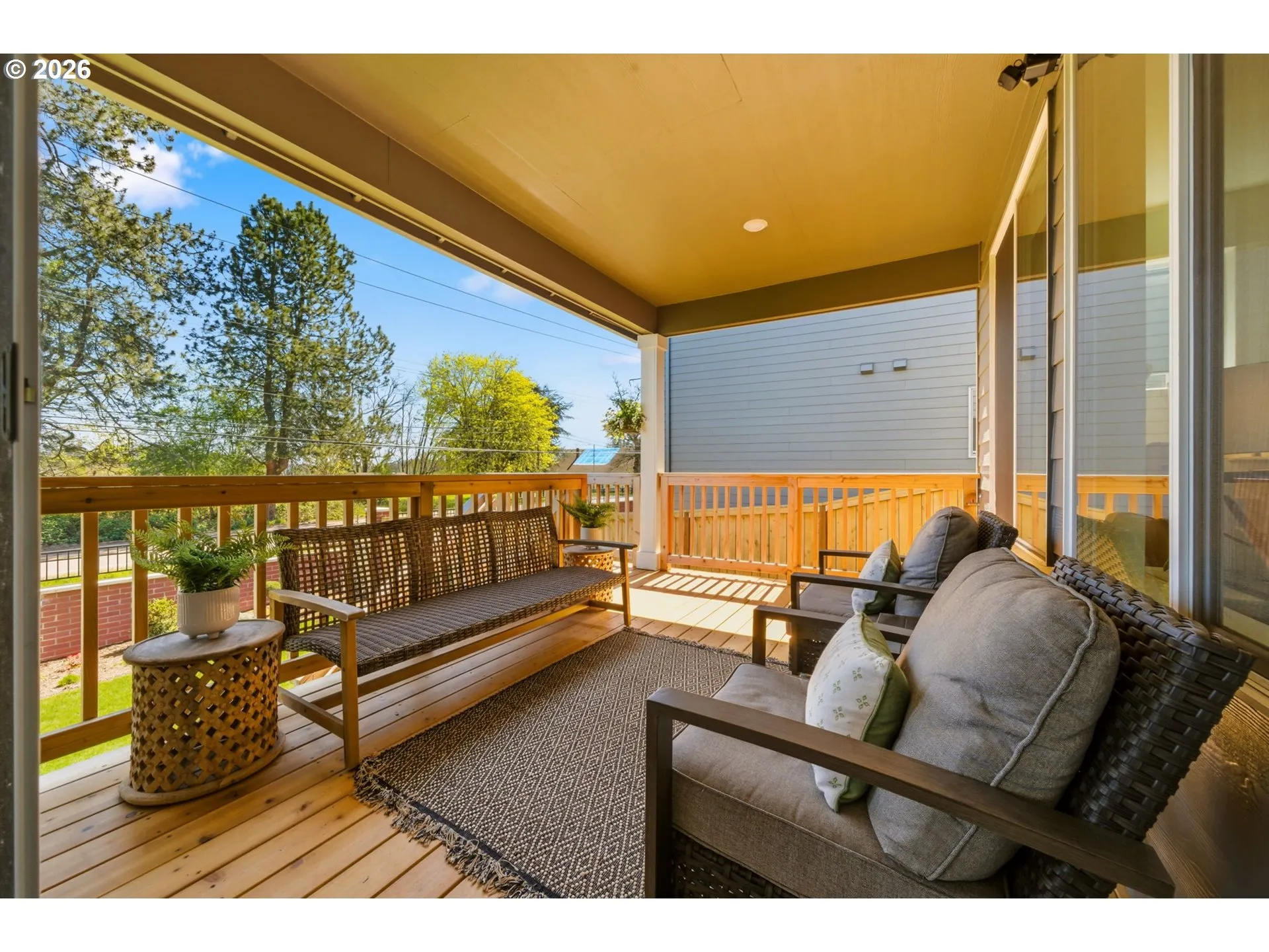 Deck-Main