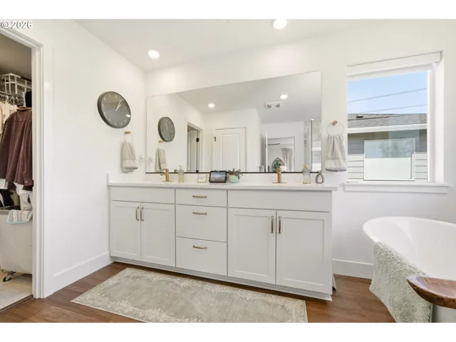 Owner's Suite Bathroom-Double Sinks