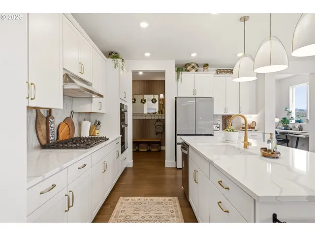 Kitchen-Island