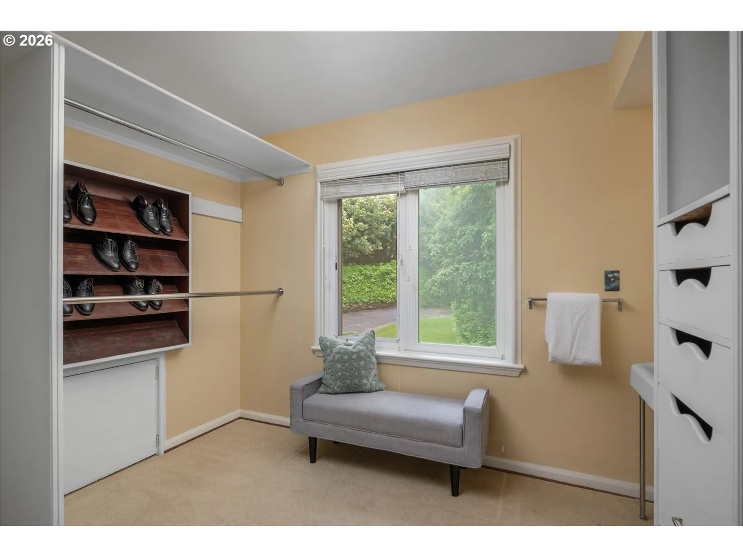 Bedroom-Walk-In Closet