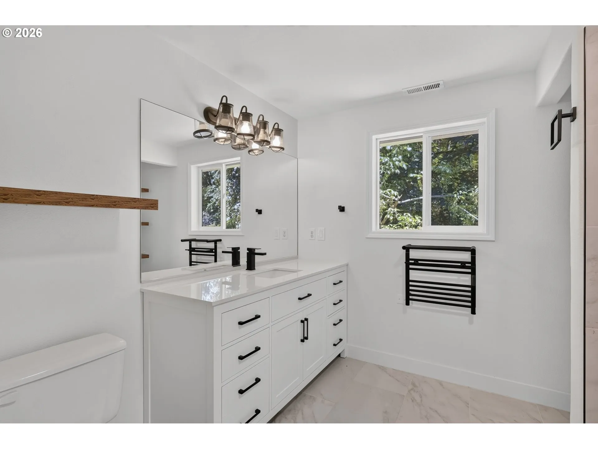 Owner's Suite Bathroom