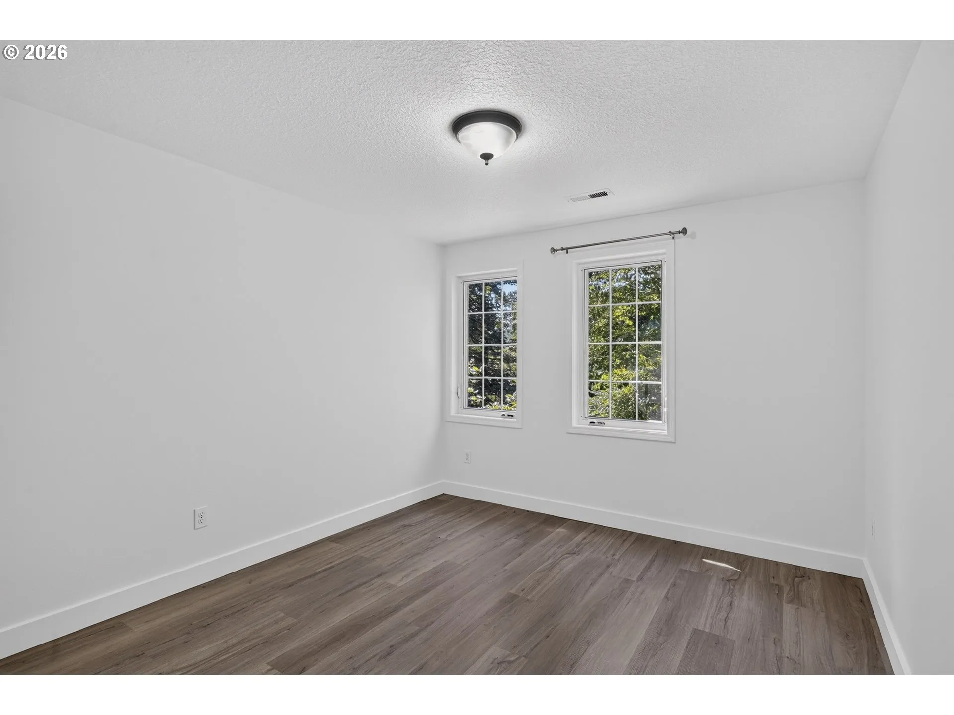 Bedroom-Upper