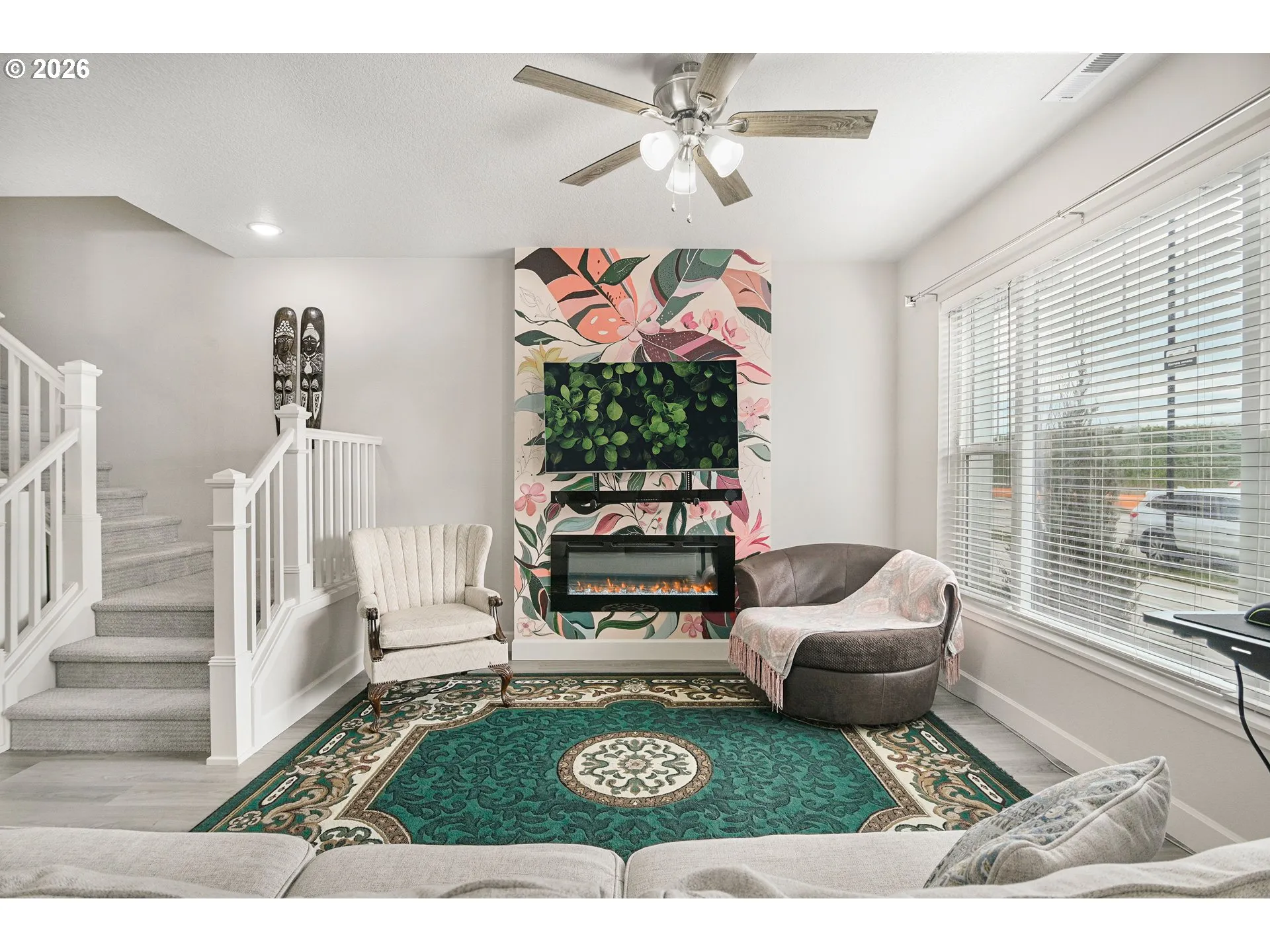 Living Room-Ceiling Fan
