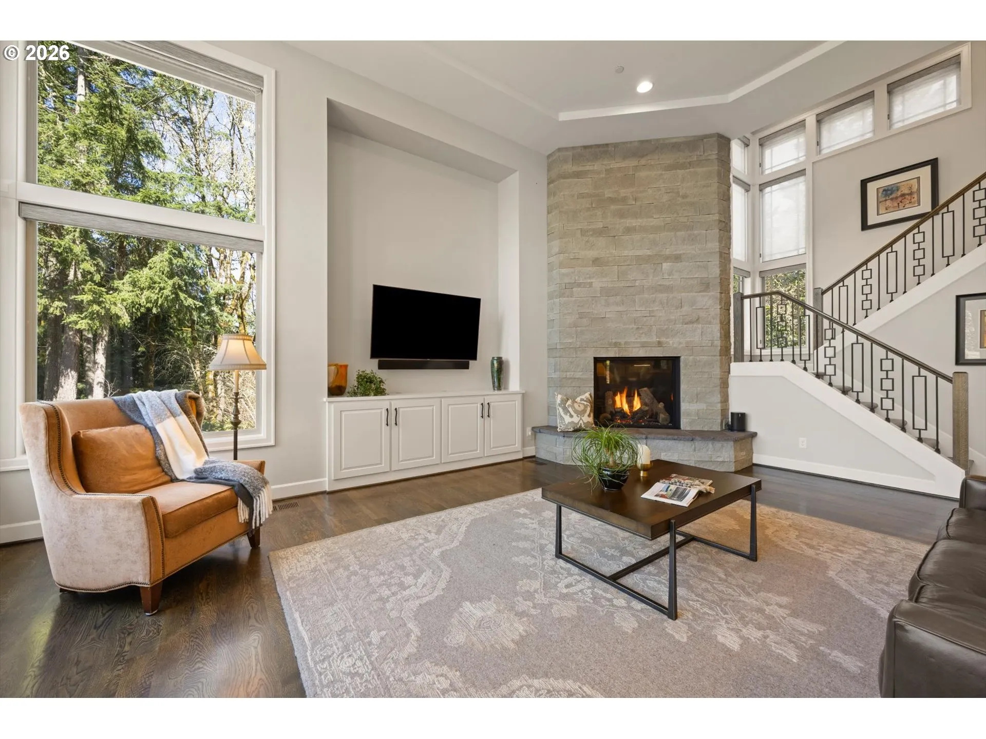 Living Room-Fireplace