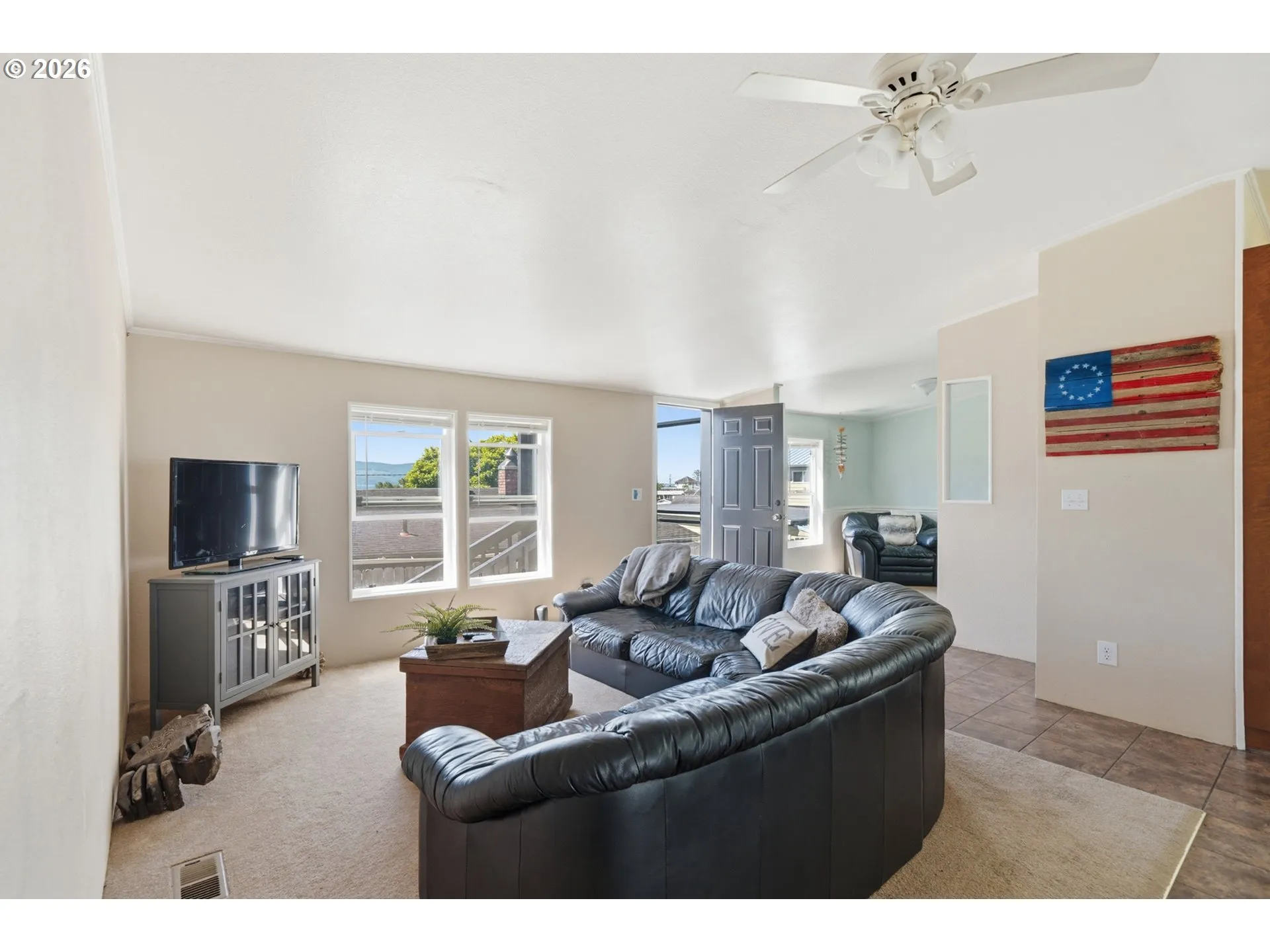 Entrance/Foyer
