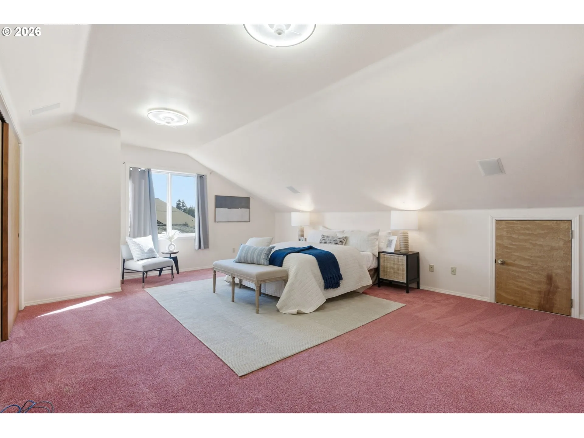 Bedroom, Owner's Suite-Upper