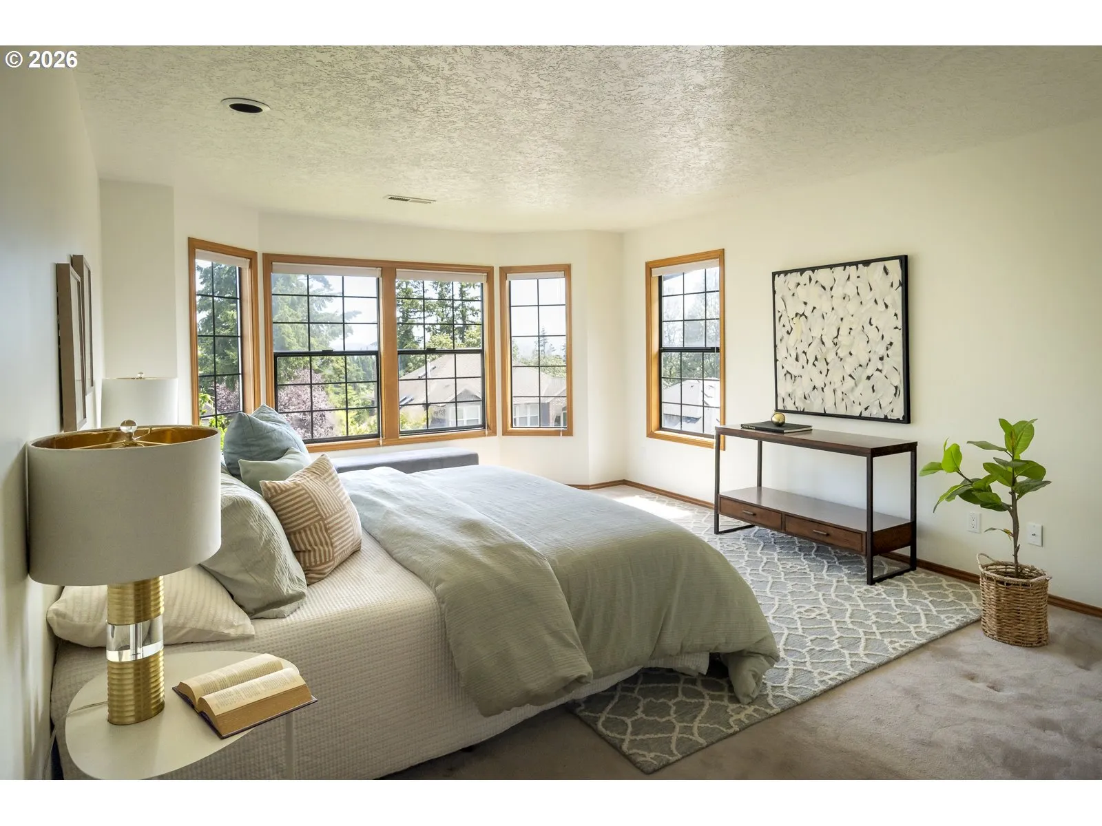 Primary Bedroom-Upper