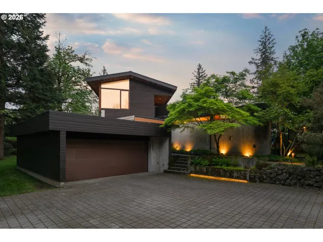 Garage-# 1