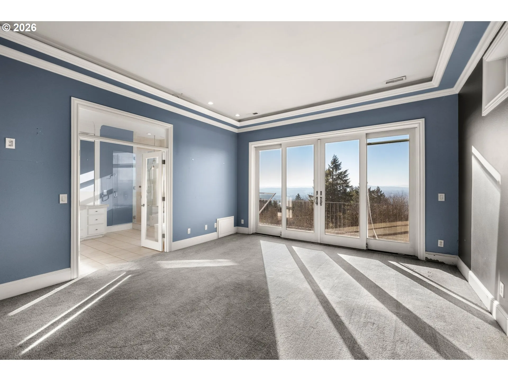 Owner's Suite Bedroom-Main