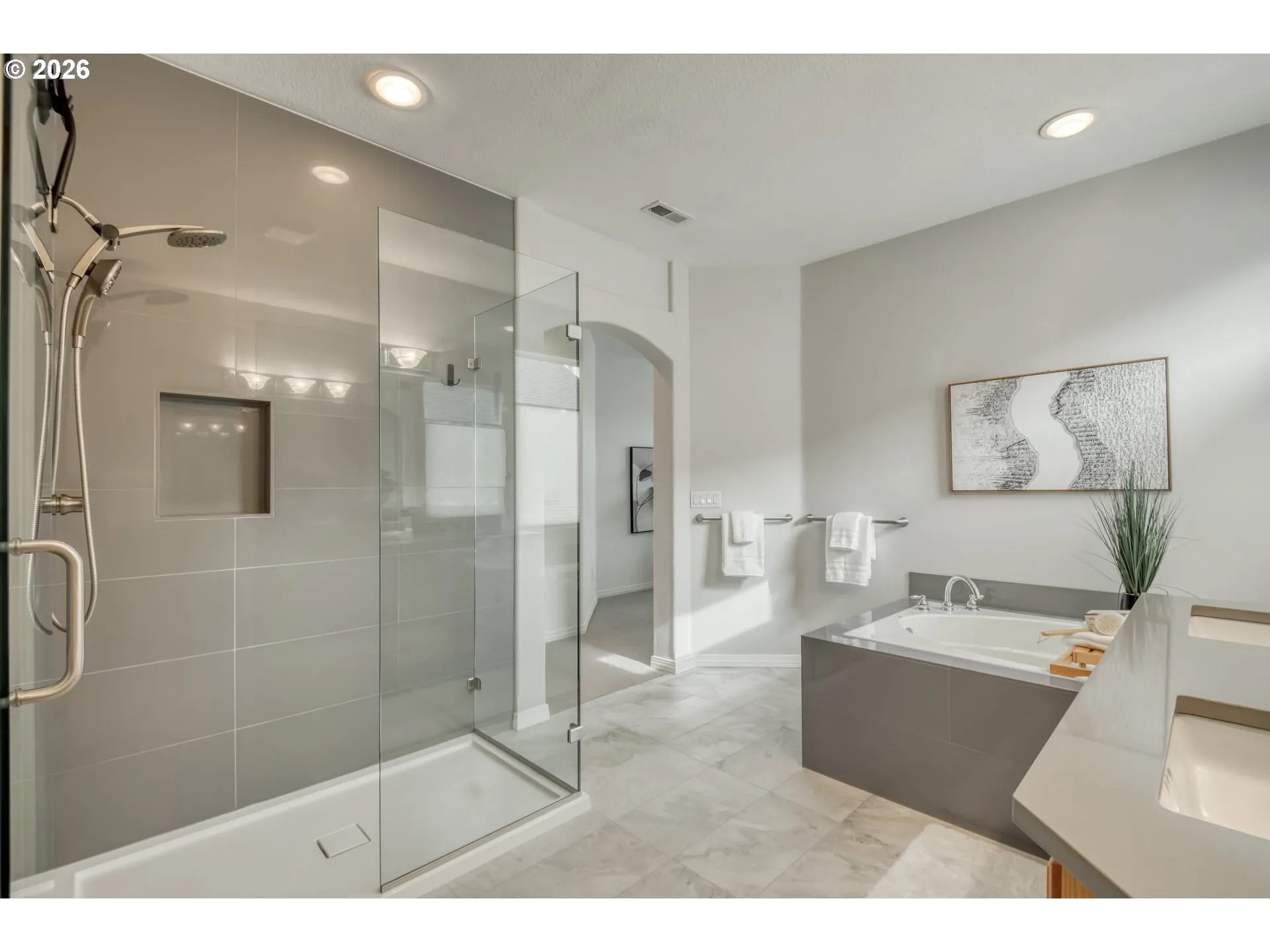 Bathroom-Walk in Shower