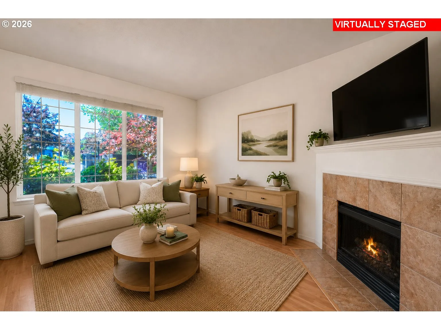 Living Room-Fireplace