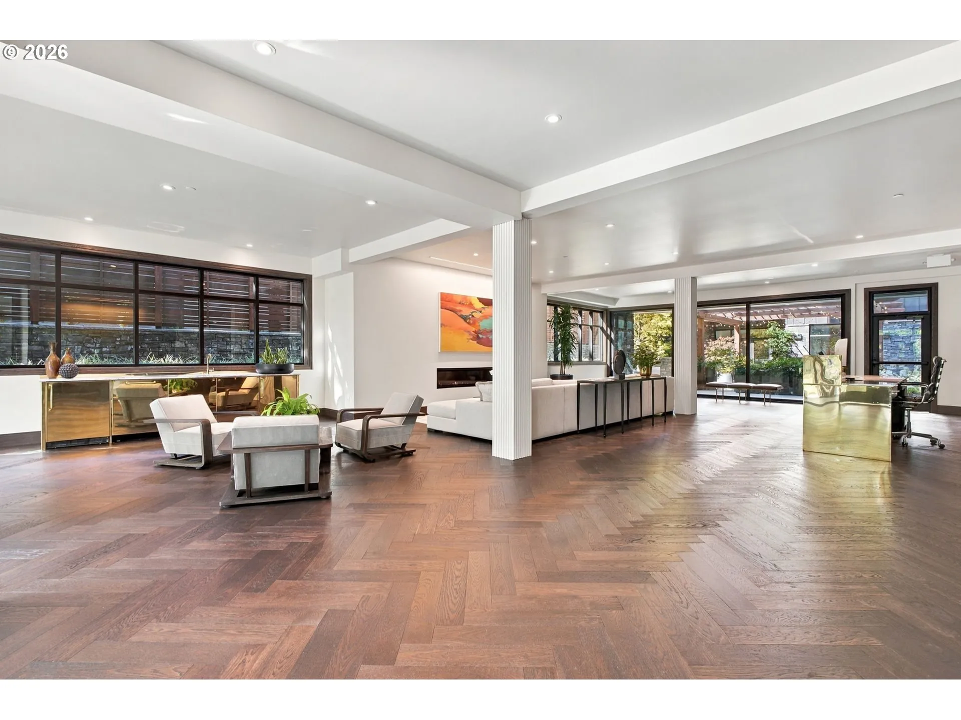 Lobby-# 2