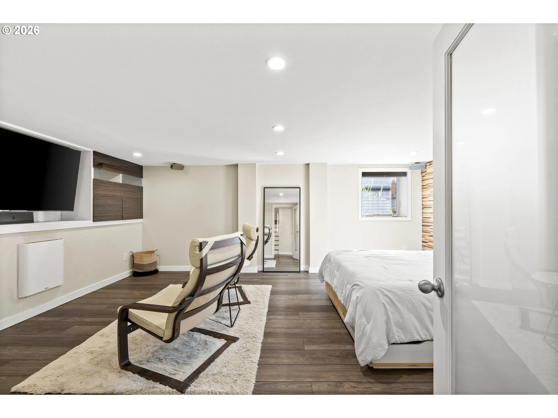 Bedroom, Primary-Lower