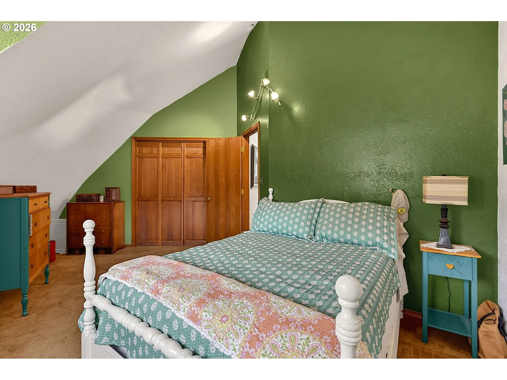 Bedroom, Owner's Suite