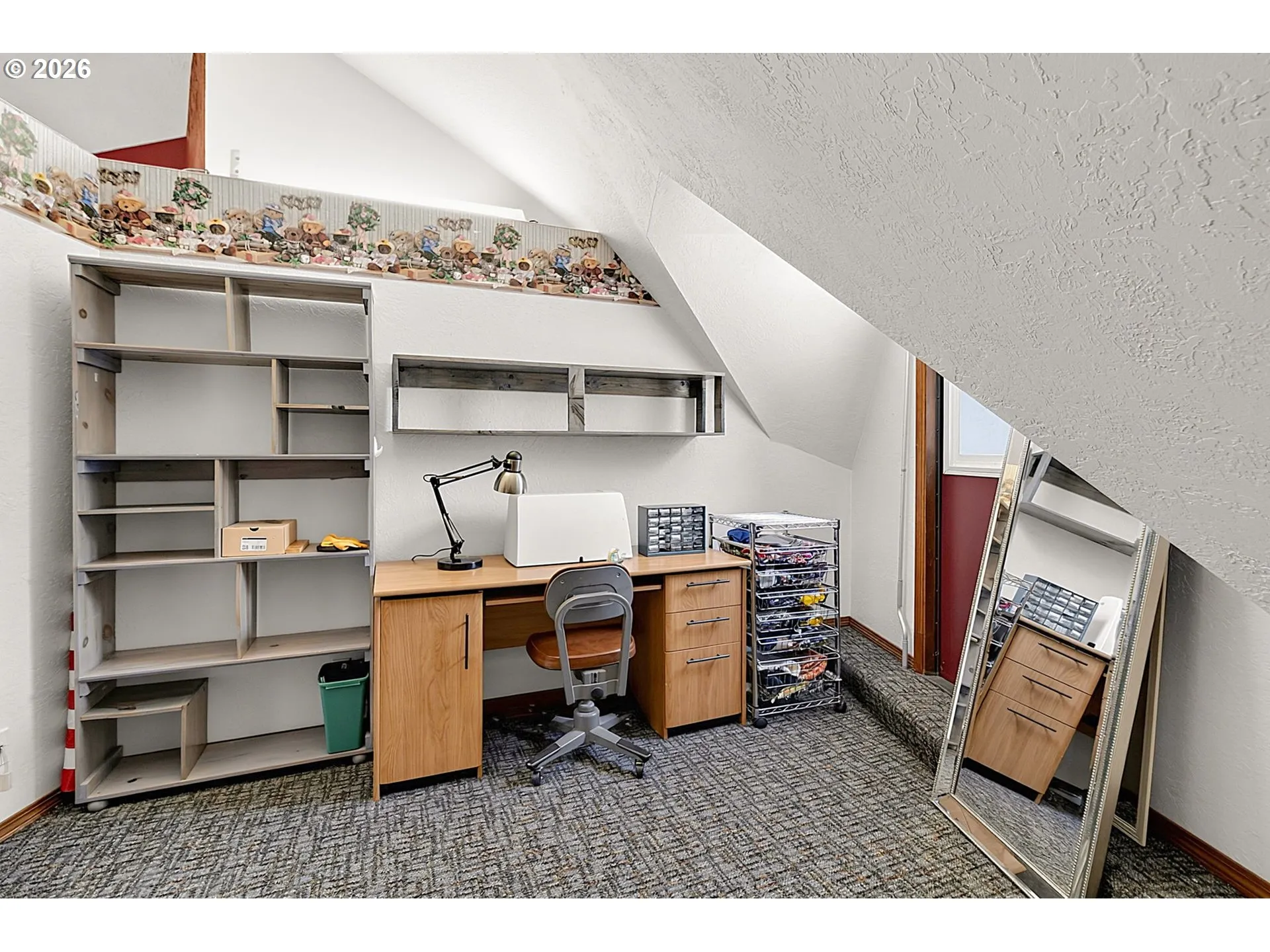 Den/Office-Upper