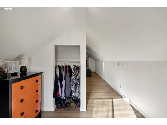 Bonus Room-Upper
