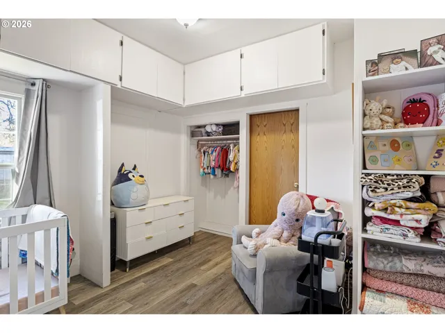 Primary Bedroom-Lower