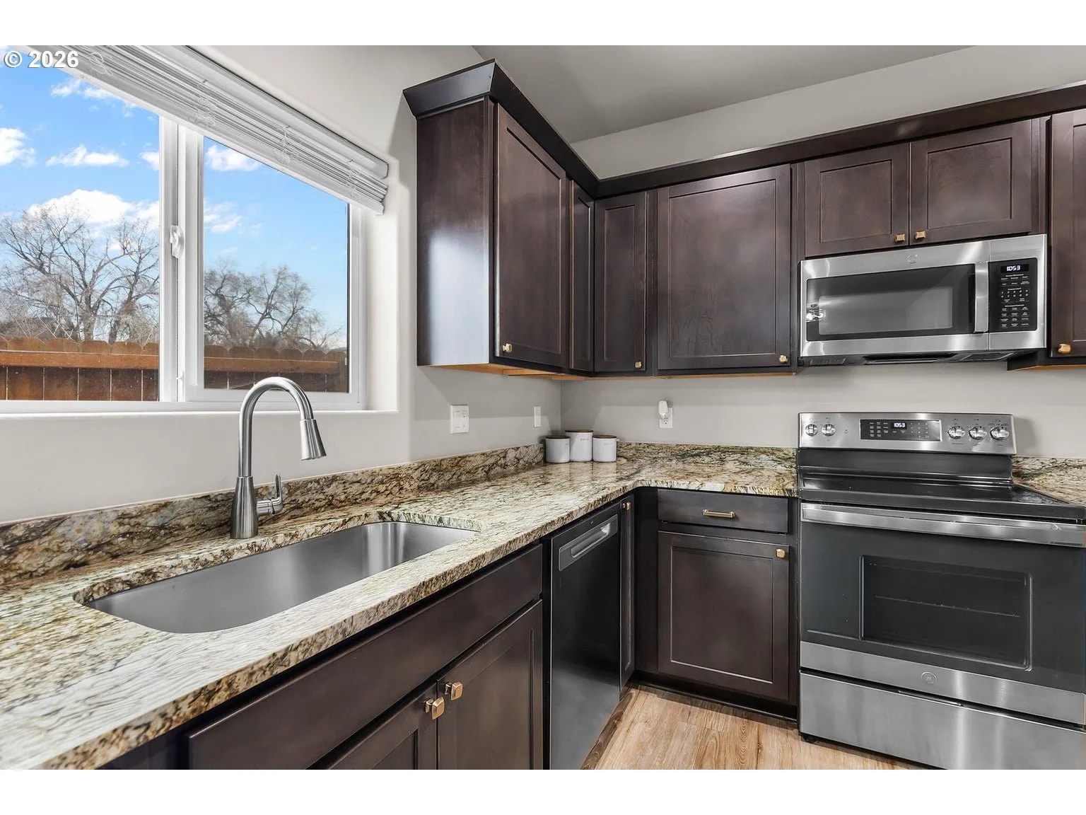 Kitchen-Oven