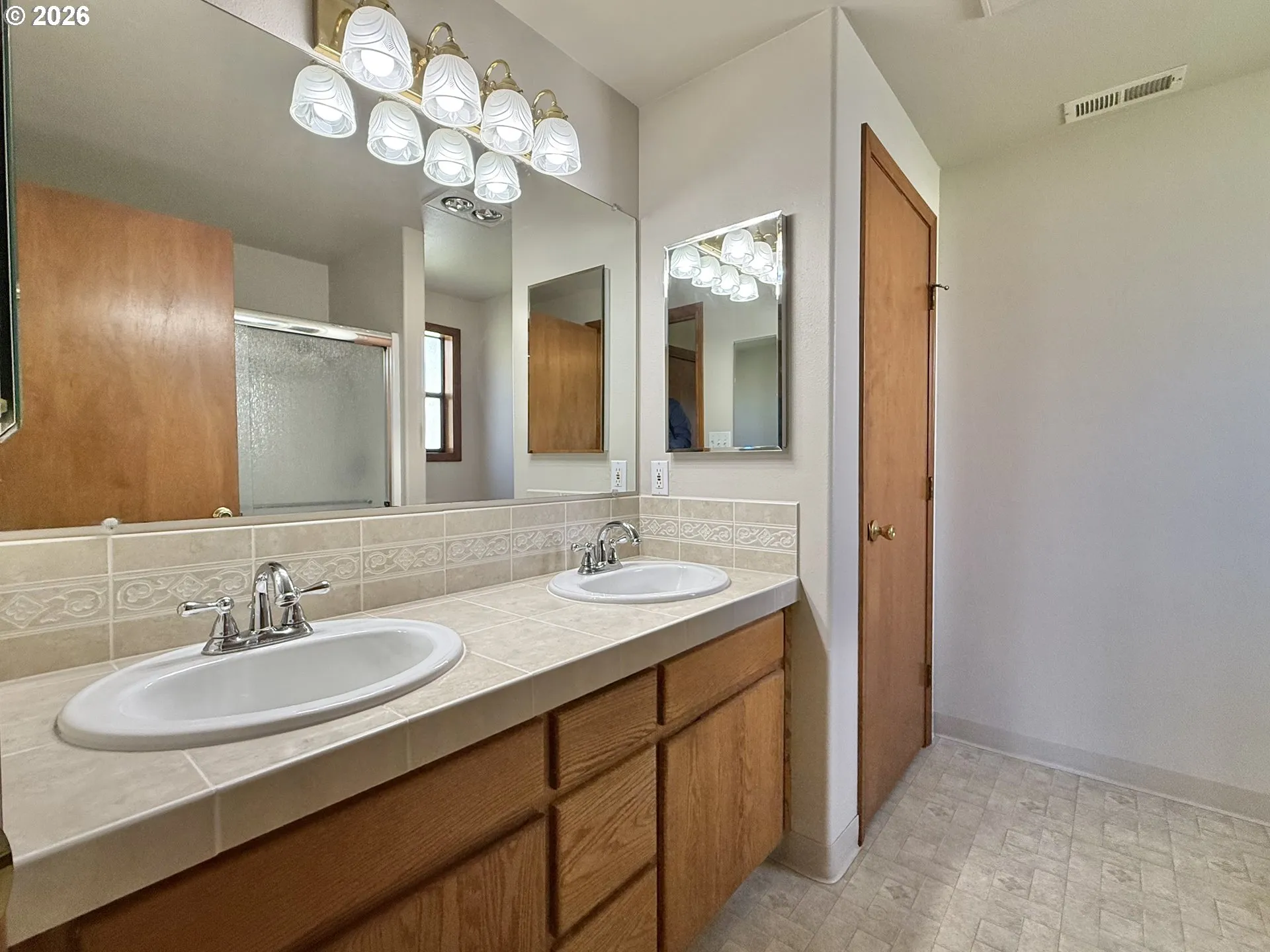 Primary Bedroom-Attached Bathroom
